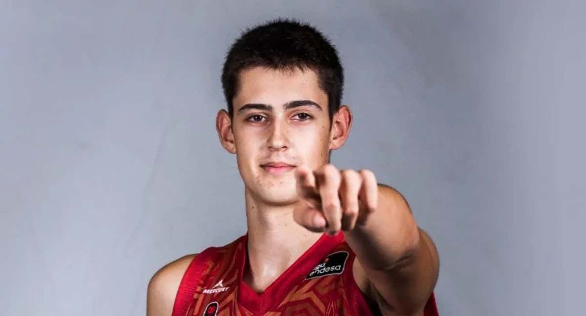 Aday Mara, con la camiseta de Casademont Zaragoza.