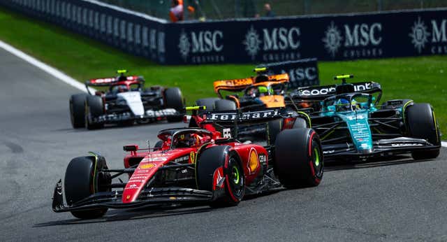 La prueba de la verdad corona a Fernando Alonso y respalda a Carlos Sainz frente a Leclerc
