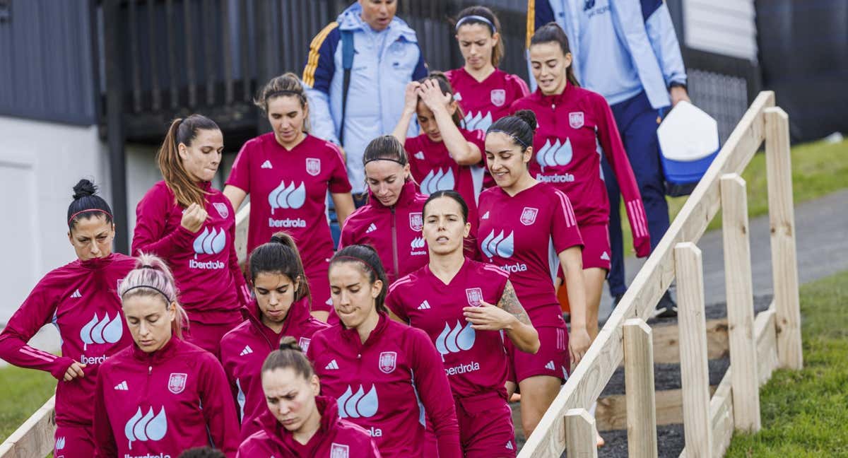 Jugadoras de la Selección, con Alexia Putellas o Jenni Hermoso a la cabeza, durante un entrenamiento en el Mundial femenino.