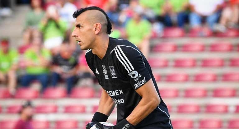 Nahuel Guzmán, portero de Tigres.
