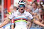 Remco Evenepoel corta la 'telenovela' entre su padre y su director de equipo en medio del Mundial