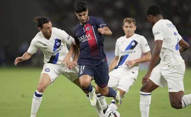 Marco Asensio, durante un amistoso con el PSG.  EFE/EPA/KIMIMASA MAYAMA