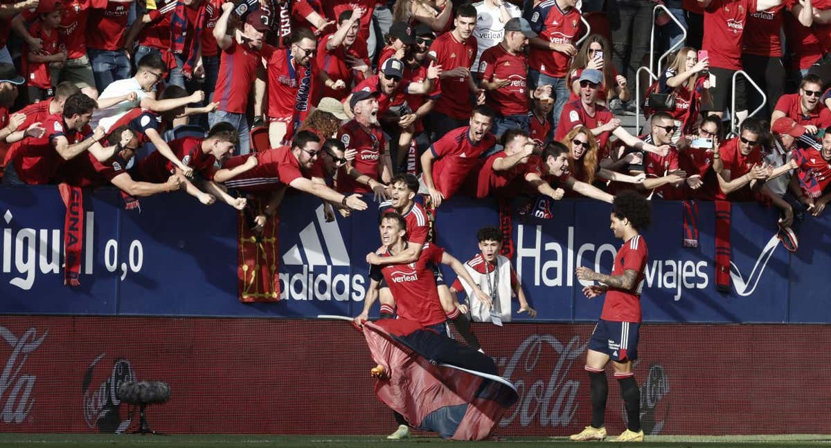 Budimir celebra un gol clave para la clasificación europea./EFE