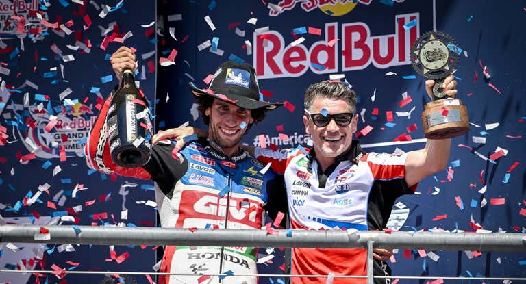 Alex Rins tras conseguir la victoria en el pasado Gran Premio de Austin (Texas).