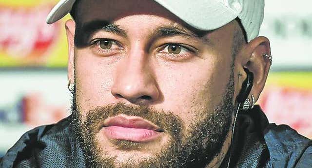Me llega, me cuentan, me confirman: Neymar dejará el PSG y Gabri Veiga se acerca al Nápoles