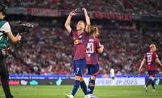 Un hat-trick de Dani Olmo amarga el debut de Kane