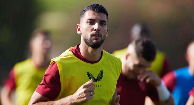 El Valencia tienta a Rafa Mir en el Sánchez-Pizjuán
