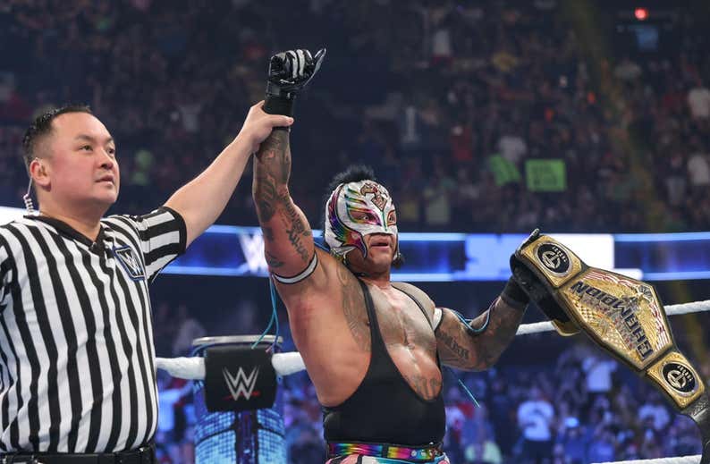 Rey Mysterio, nuevo campeón de Estados Unidos