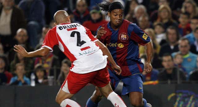 Estas son las mejores jugadas de Ronaldinho