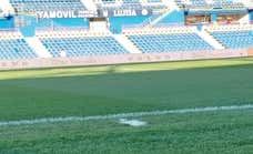 El césped del Coliseum: 29mm para recibir al Barça