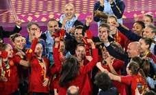 La intrahistoria de la fiesta de las campeonas: Letizia llegó sin dormir… «y estaba loca con nosotras»