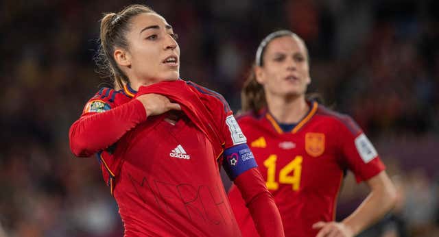 Olga Carmona, MVP de la final, a lo Iniesta con gol y dedicatoria para la eternidad: Merchi, recientemente fallecida