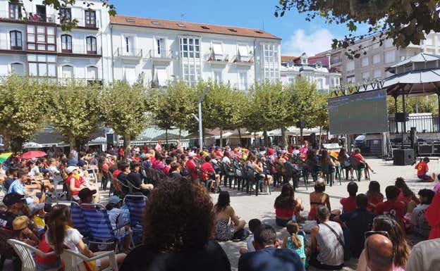 Santoña con la Selección.  FACEBOOK: @AYTO DE SANTOÑA