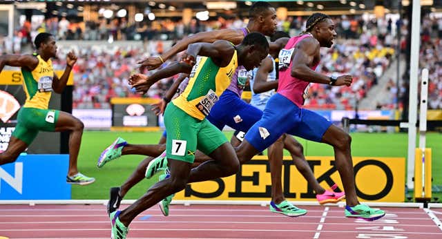 Algo huele a chamusquina con los horarios de hombres y mujeres en el mundial de atletismo