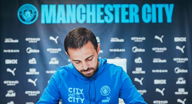 Bernardo Silva firma un nuevo contrato con el Manchester City hasta 2026