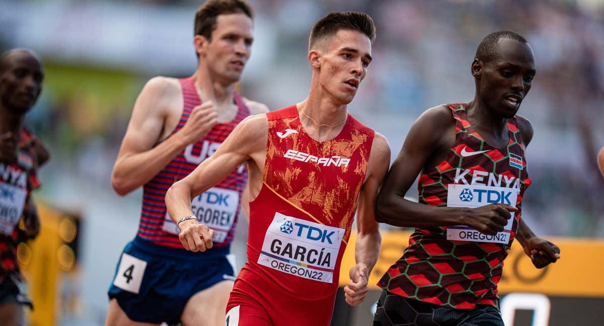 Mario García Romo, en la final de 1.500 del Mundial de Budapest./GETTY