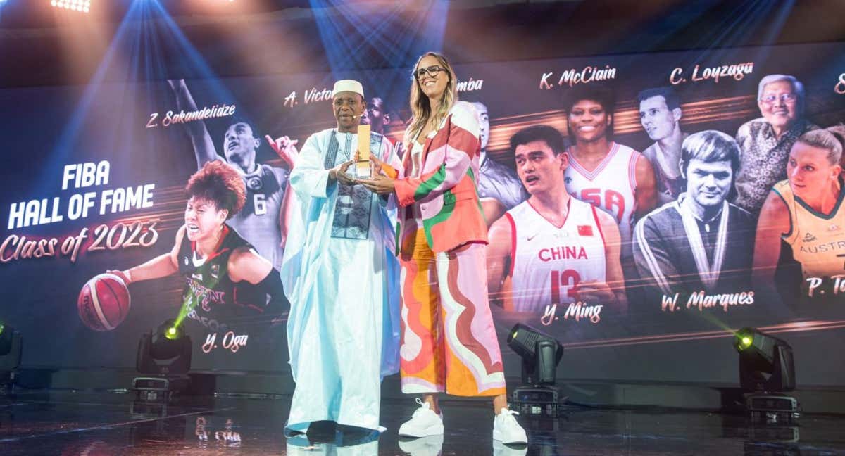 Amaya Valdemoro ingresa en el Salón de la Fama de FIBA.