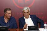 Los 'barones' siguen con la farsa: piden la dimisión de Rubiales, pero no cambian nada de la RFEF