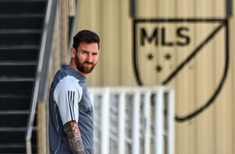 El videoclip con Maluma y un "estoy todo el tiempo mirándole": así fue el primer mes de Messi en Miami