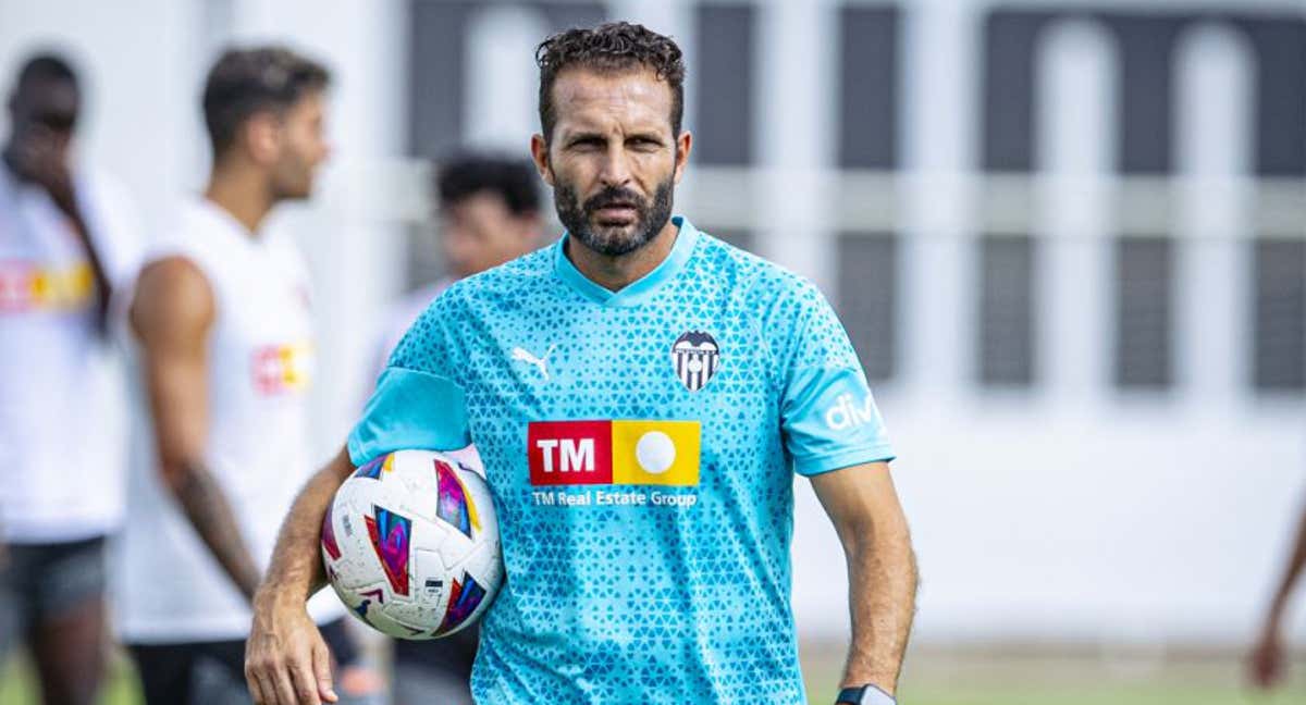 Baraja en un entrenamiento. /Valencia C.F