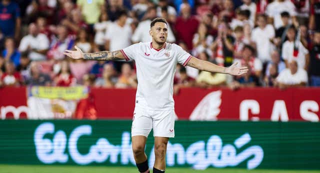 Muchos movimientos en el último día del mercado de fichajes del Sevilla: Soumaré llegará cedido