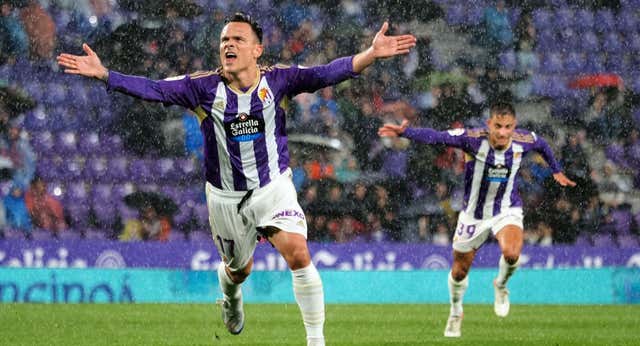 Roque Mesa ultima su fichaje por el Real Sporting