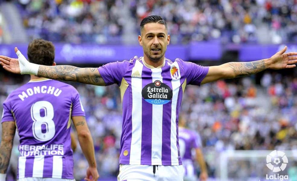 Así fue el cierre de mercado en LaLiga Hypermotion: tres del Elche, una bomba y anuncios mientras los equipos juegan