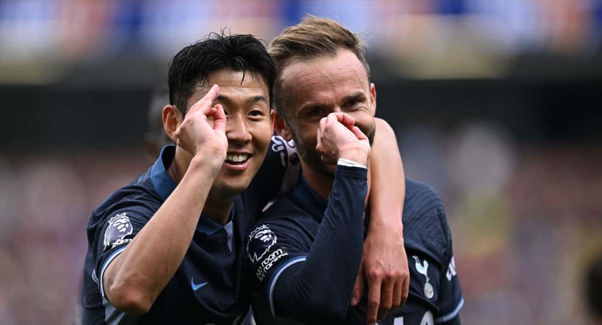 Son celebra uno de los goles junto a Maddison./Paul ELLIS / AFP