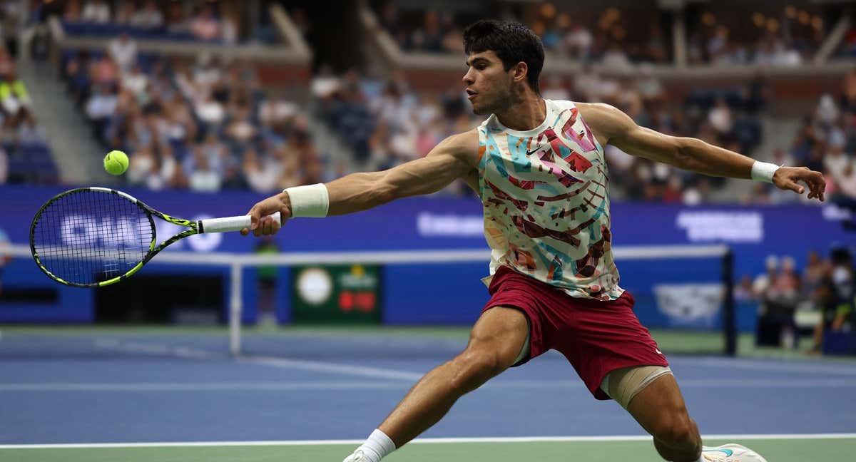 Carlos Alcaraz, durante el partido de octavos del US Open contra Arnaldi./AFP