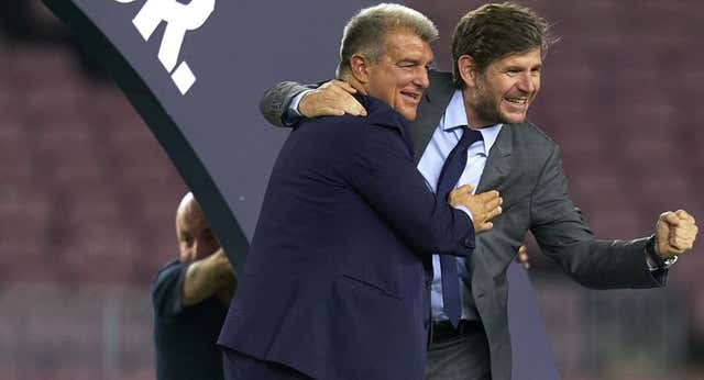 Los últimos días difíciles de Mateu Alemany en el Barça: desplazado en lo deportivo, malabarista en lo económico
