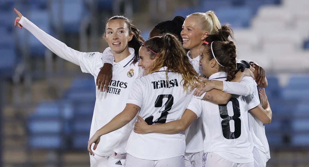 Las jugadoras del Real Madrid celebran un gol./Liga F