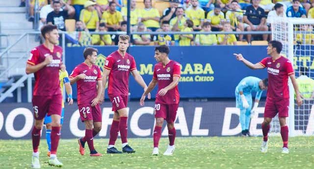 La sombra de Pau Torres es alargada en el Villarreal