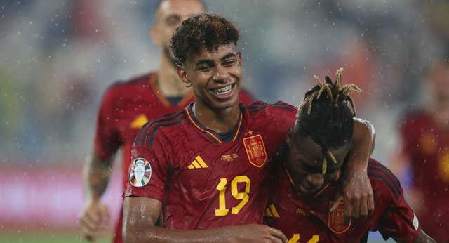 España se pone las botas ante Georgia