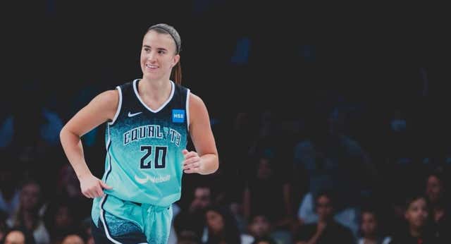 Sabrina Ionescu mejora los registros de Taurasi y apunta a mejor lanzadora de la historia