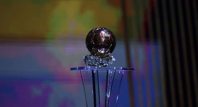 Quién es el jugador más joven en ganar el Balón de Oro