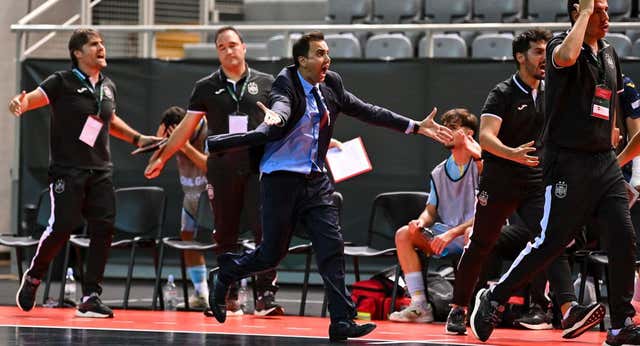 Albert Canillas se pondrá al frente de la Absoluta tras perder la hegemonía europea Sub-19