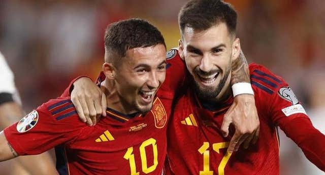 Álex Baena y Yeremy Pino, ‘los hermanos Baemy’, presente y futuro de la Selección española: «Hacen todo juntos«