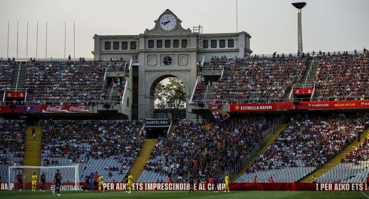 La grada de animación en el partido de Liga ante el Cádiz.