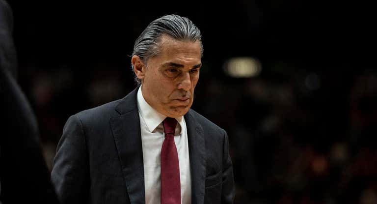 La Virtus Bolonia ha anunciado el despido del seleccionador español.