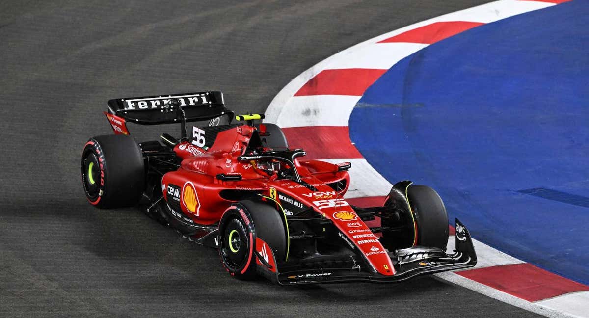 Carlos Sainz, hoy, en Marina Bay. /AFP