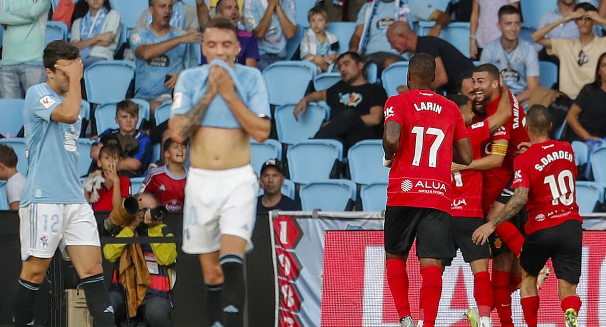 El Mallorca celebra el gol.