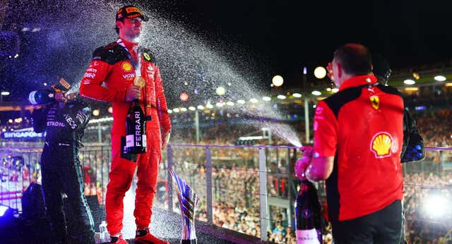 Así fue el ‘truco’ de Carlos Sainz en Singapur: «Pocos pilotos habrían hecho lo que ha hecho él»