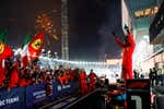 Un imperial Sainz domina con inteligencia el GP de Singapur y rompe la racha histórica de Red Bull