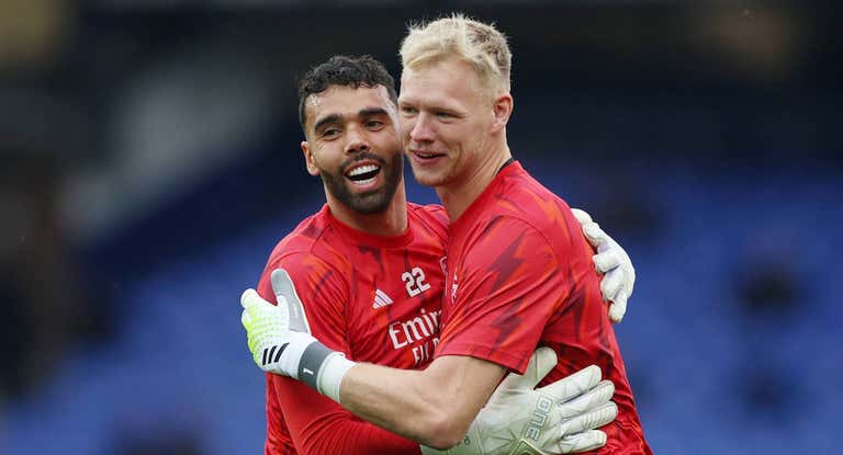 David Raya y Aaron Ramsdale, los dos porteros del Arsenal.