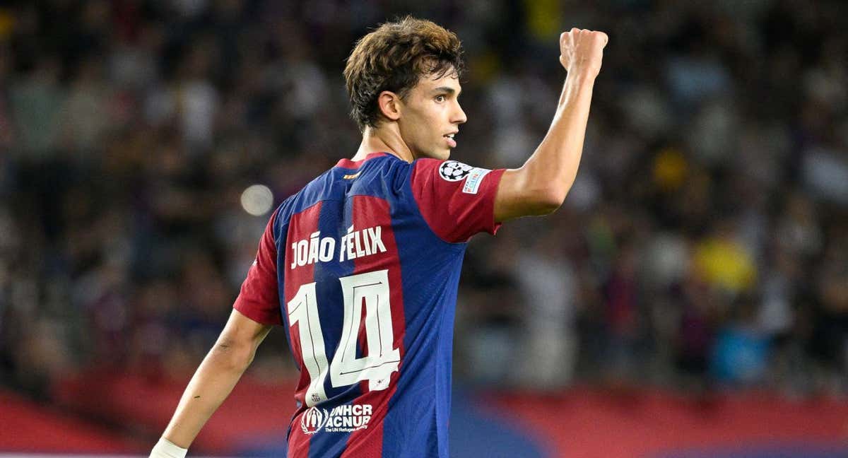 Joao Félix celebra uno de los goles que anotó ante el Amberes./AFP