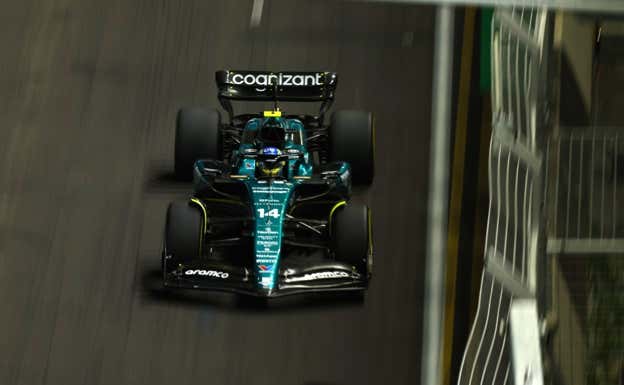Fernando Alonso, durante los libres del GP de Singapur 2023 de F1.  Aston Martin