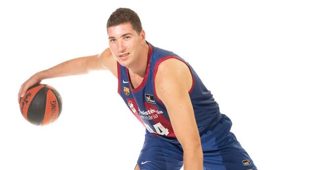 Joel Parra, jugador del Barça: «Vamos un poco con el agua al cuello»