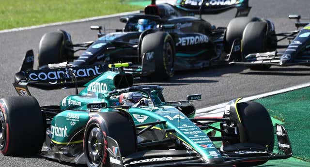 Fernando Alonso cree que Aston Martin se equivocó en Japón: «Me llamaron demasiado pronto»