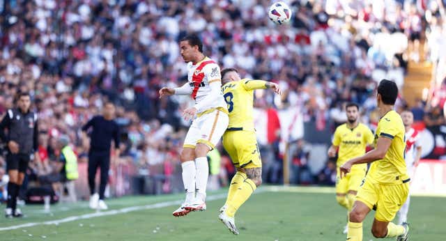 Los puntos y los goles se repartieron en un minuto en Vallecas
