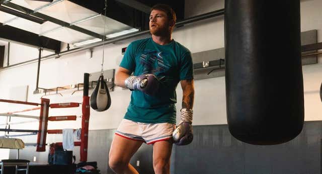 Canelo Álvarez llega con dudas ante Charlo y tras perder privilegios
